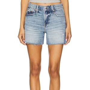 Pistola Kennedy Relaxed Mid Rise Cut Off Short